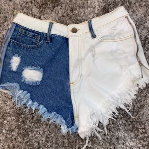 Two toned Jean shorts